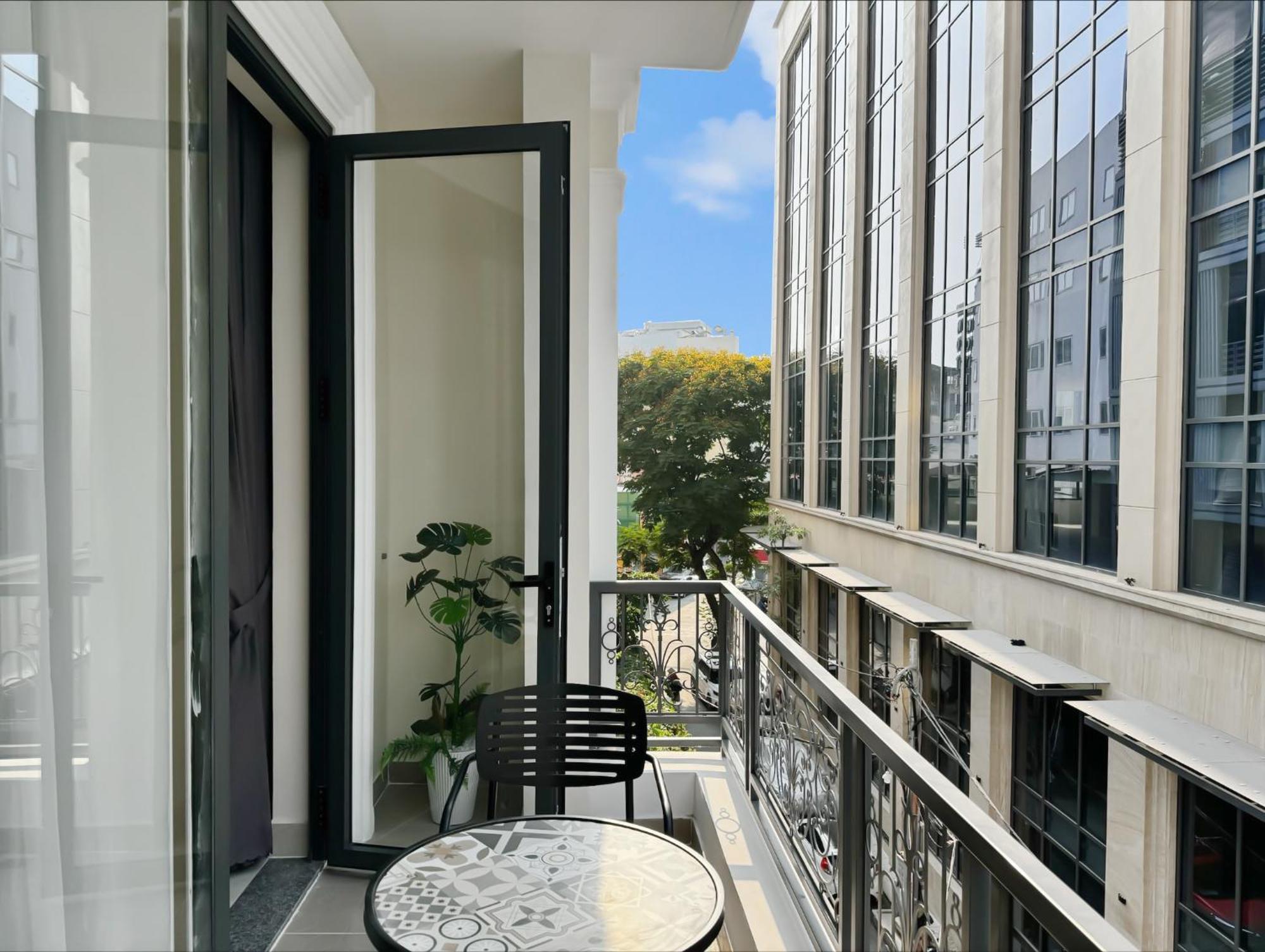 Newhome Luxury Khách sạn 3*